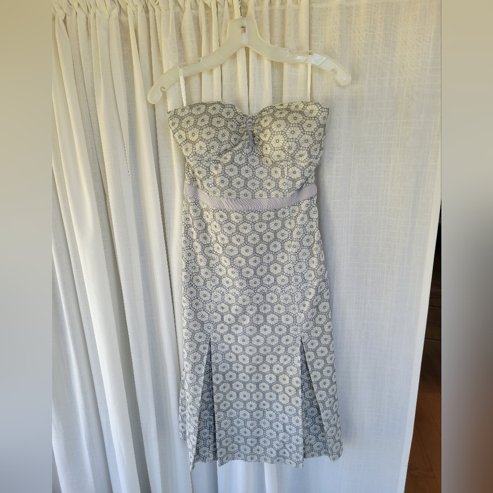 Tracy Reese Strapless Lacy Crochet Embroidered Light Grey Dress - Picture 2 of 11